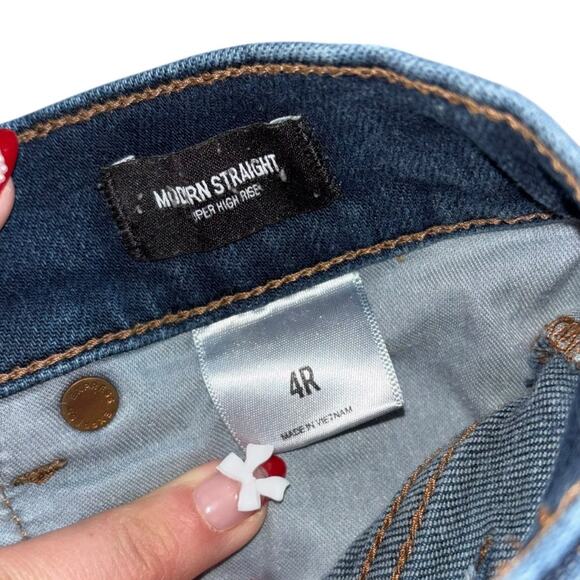 Express Modern Straight Blue Jeans Women’s 4 Classic Clean Contemporary Normcore - Picture 6 of 10